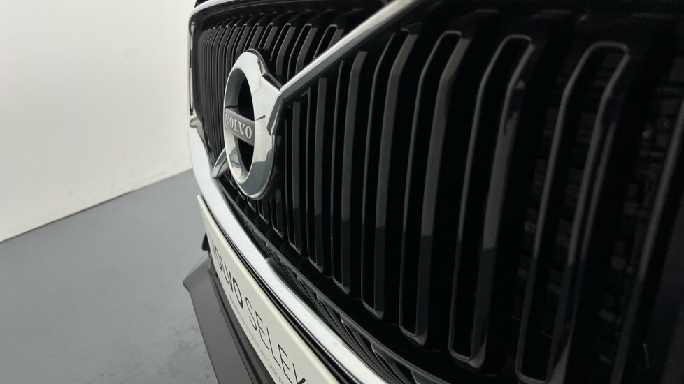Used Volvo XC60 2021 for sale - 76116953: Photo 40