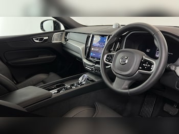 Used Volvo XC60 2025 for sale - 76630266: Photo