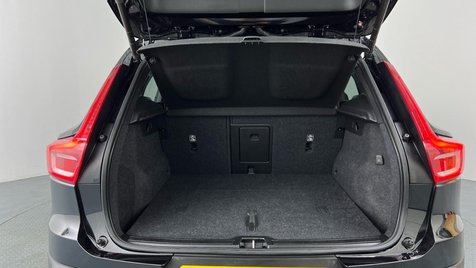 Used Volvo XC40 2021 for sale - 76954453: Photo 13