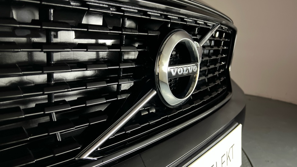 Used Volvo XC40 2021 for sale - 76954453: Photo 44