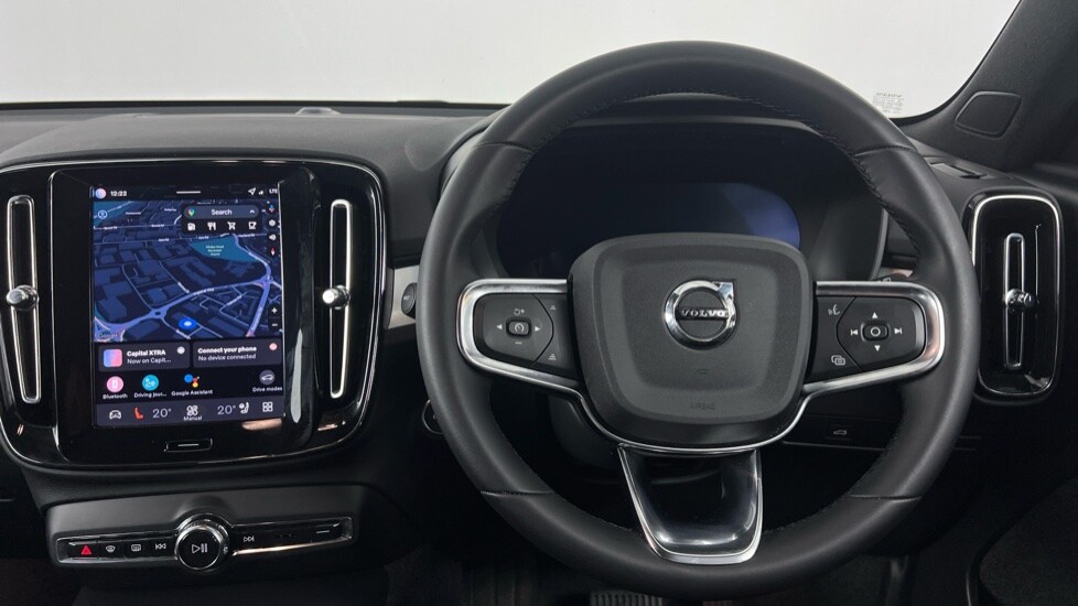 Used Volvo XC40 2025 for sale - 78212020: Photo 10