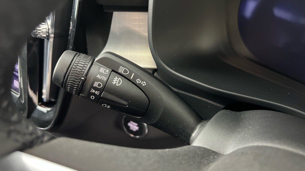 Used Volvo XC40 2025 for sale - 78212020: Photo 19