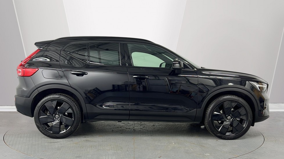 Used Volvo XC40 2025 for sale - 78212020: Photo 3