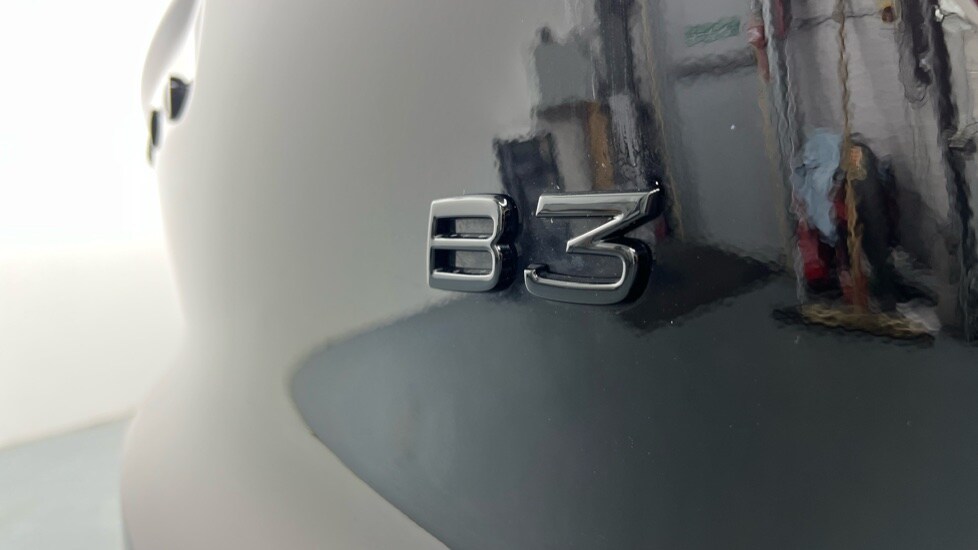 Used Volvo XC40 2025 for sale - 78212020: Photo 35