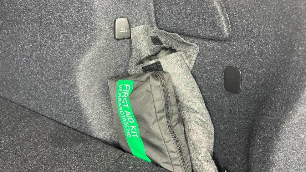 Used Volvo XC40 2025 for sale - 78212020: Photo 51