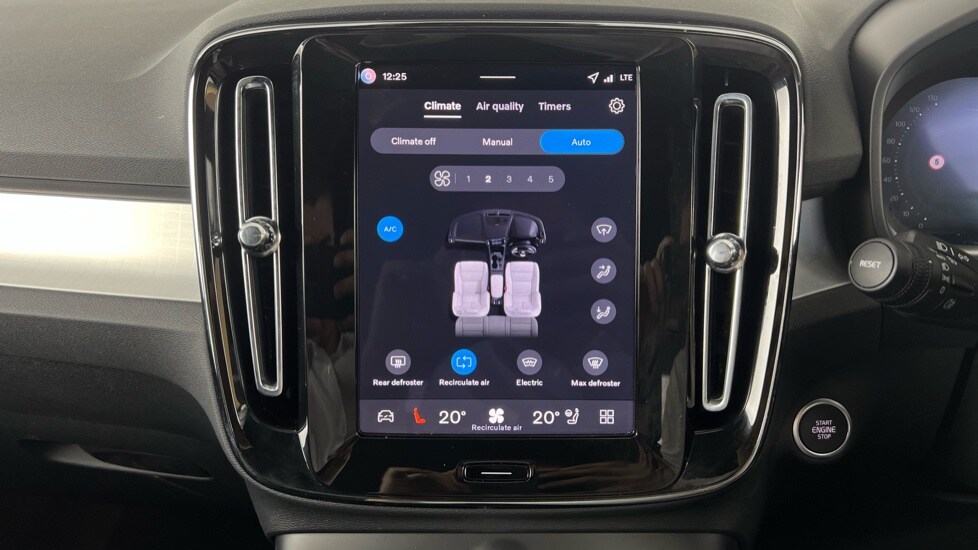 Used Volvo XC40 2025 for sale - 78212020: Photo 56