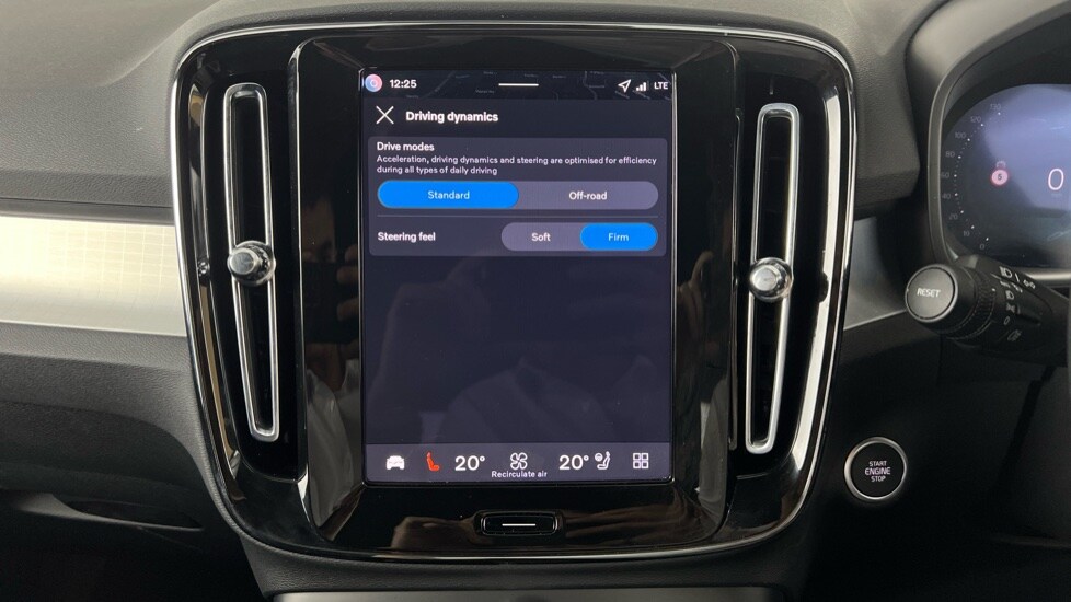 Used Volvo XC40 2025 for sale - 78212020: Photo 59