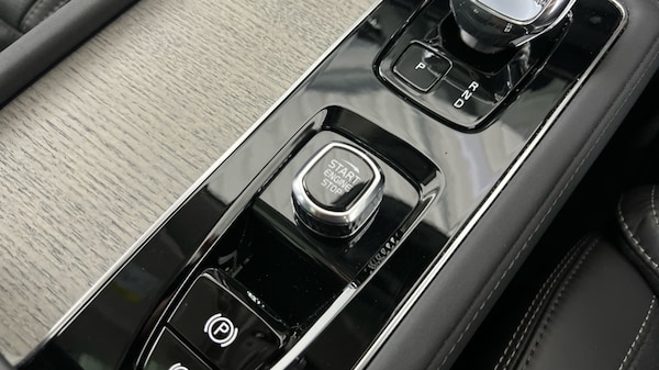 Used Volvo XC90 2025 for sale - 76007767: Photo 27