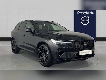 2024 - T6 Black Edition Plus, AWD Plug-in Hybrid Elec/Pet(Panroof, Carplay, Tints) 5-Door