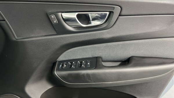 Used Volvo XC60 2022 for sale - 76180217: Photo 27