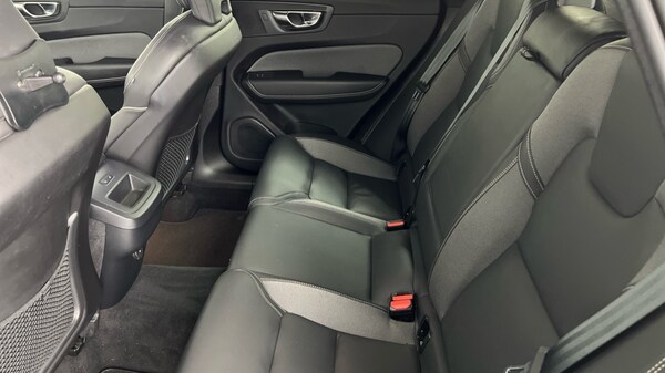 Used Volvo XC60 2022 for sale - 76180217: Photo 30