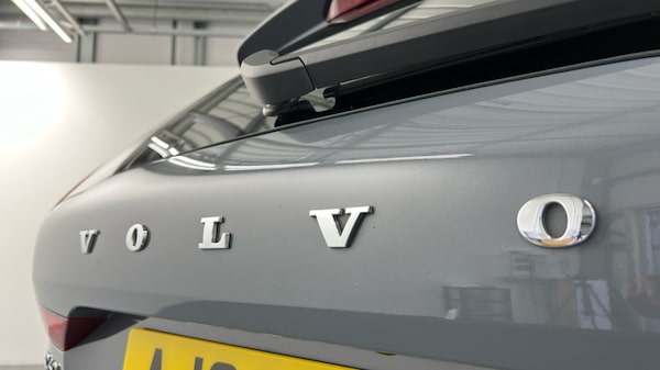 Used Volvo XC60 2022 for sale - 76180217: Photo 35
