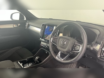 Used Volvo XC40 2026 for sale - 79140426: Photo