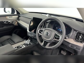 Used Volvo XC90 2025 for sale - 78158654: Photo
