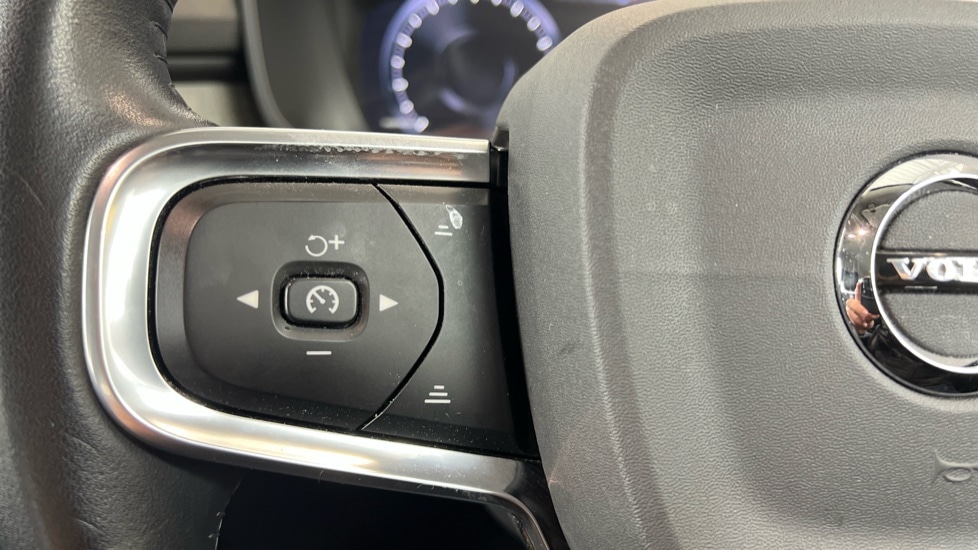 Used Volvo XC40 2020 for sale - 77280991: Photo 20