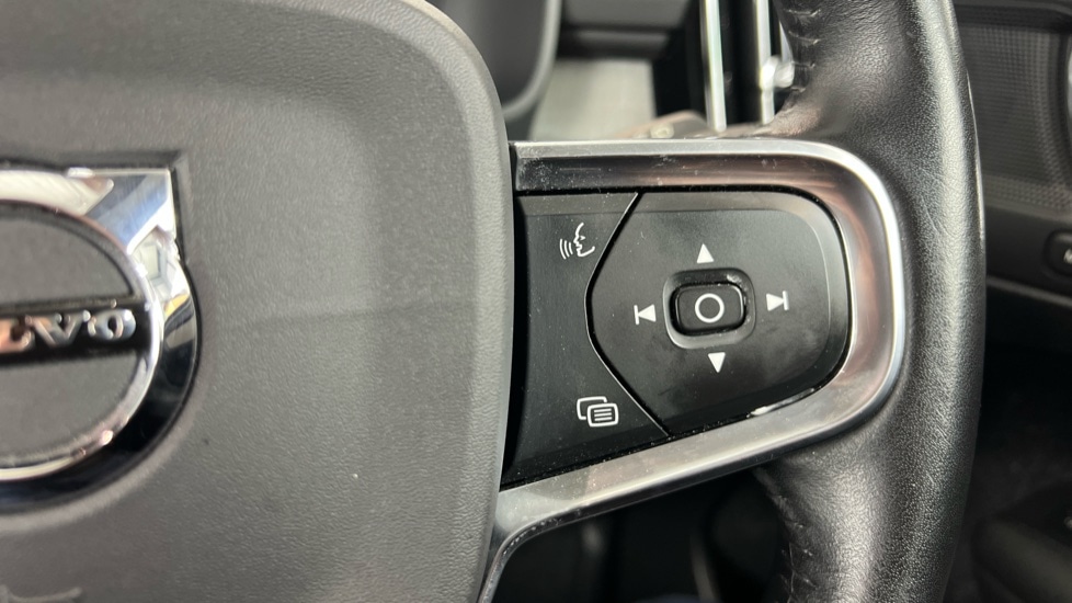 Used Volvo XC40 2020 for sale - 77280991: Photo 21