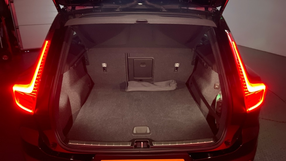 Used Volvo XC40 2020 for sale - 77280991: Photo 37