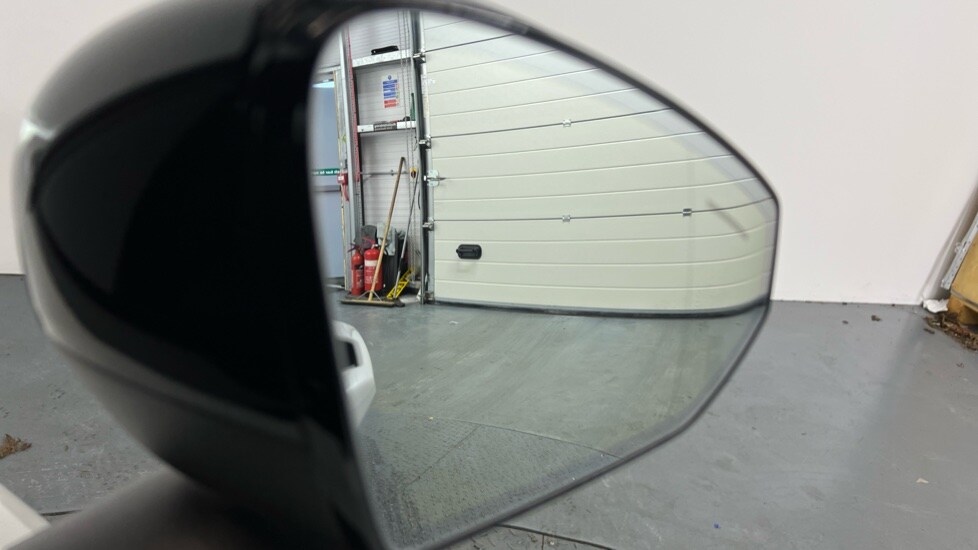 Used Volvo EX30 2025 for sale - 77035916: Photo 27