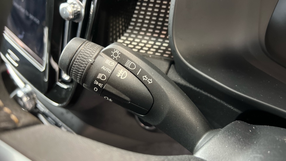 Used Volvo XC40 2020 for sale - 77634637: Photo 20