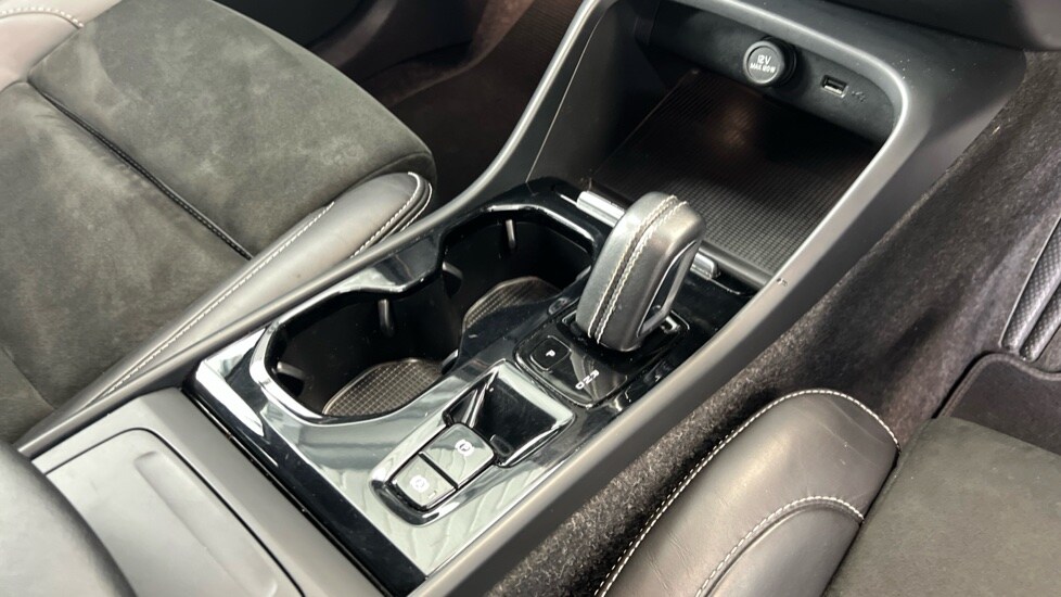 Used Volvo XC40 2020 for sale - 77634637: Photo 25