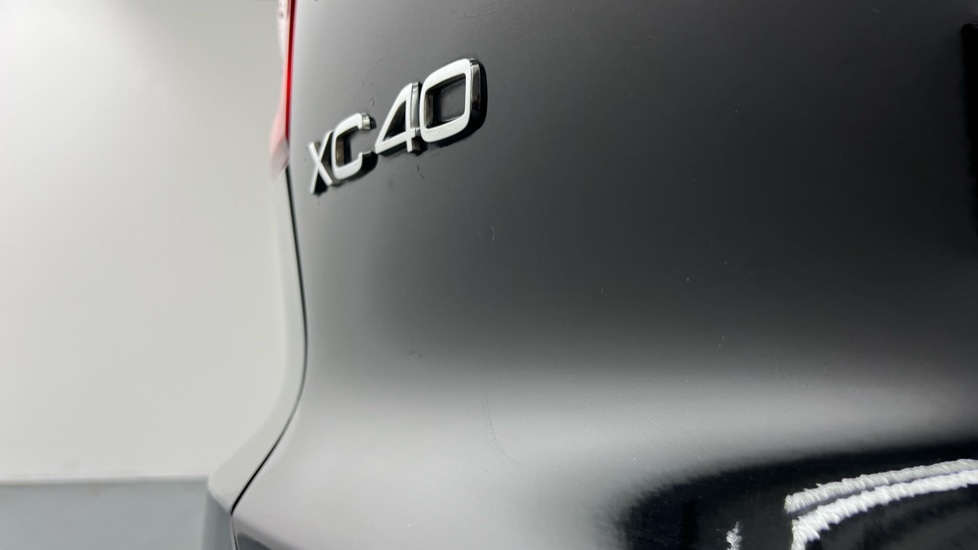 Used Volvo XC40 2020 for sale - 77634637: Photo 44