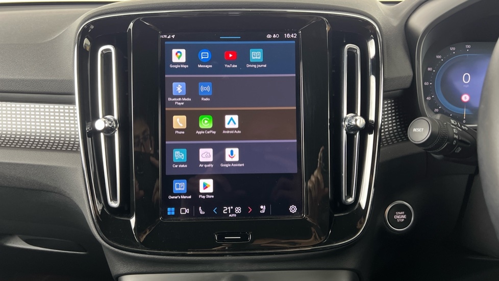 Used Volvo XC40 2025 for sale - 75763963: Photo 12