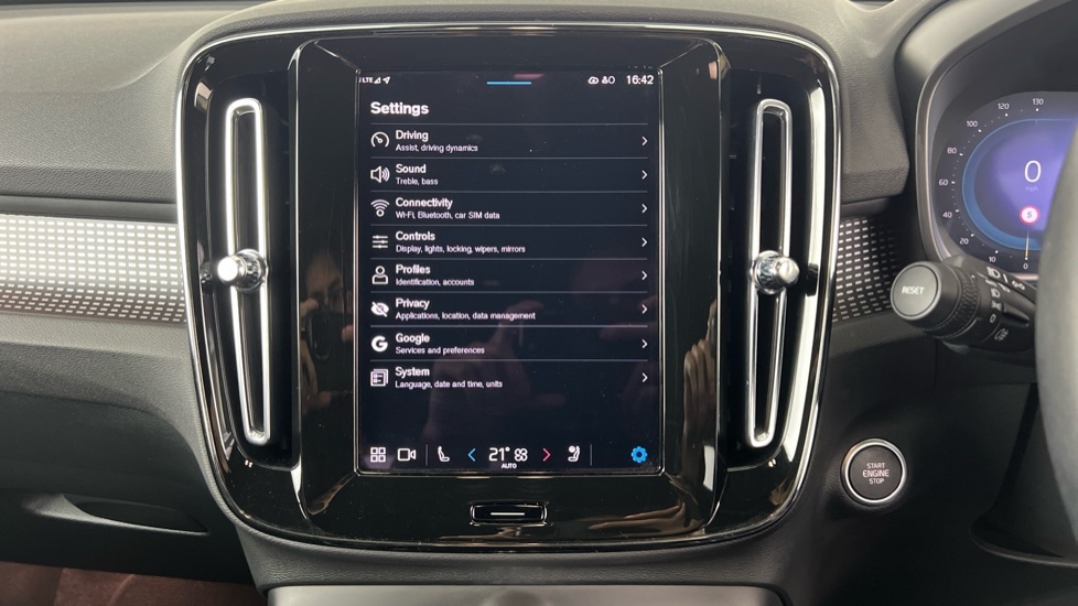 Used Volvo XC40 2025 for sale - 75763963: Photo 16