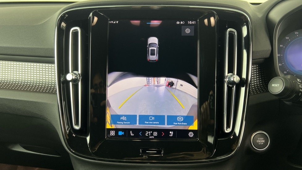 Used Volvo XC40 2025 for sale - 75763963: Photo 18