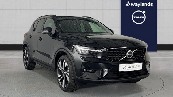Used Volvo XC40 2025 for sale - 75763963: Photo 1