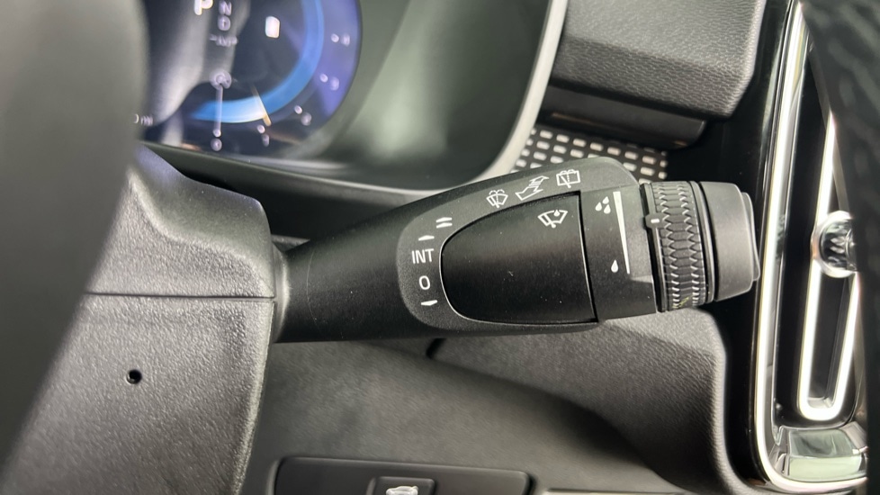 Used Volvo XC40 2025 for sale - 75763963: Photo 22