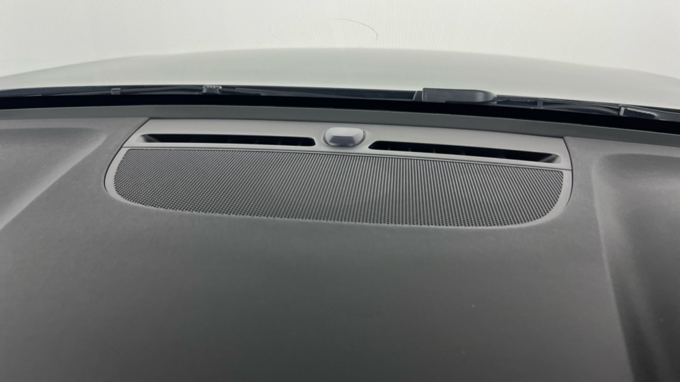 Used Volvo XC40 2025 for sale - 75763963: Photo 25