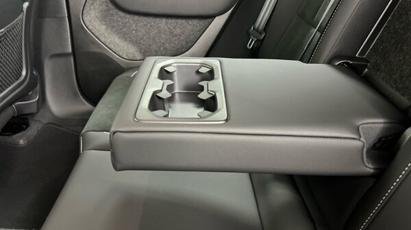 Used Volvo XC40 2025 for sale - 75763963: Photo 32