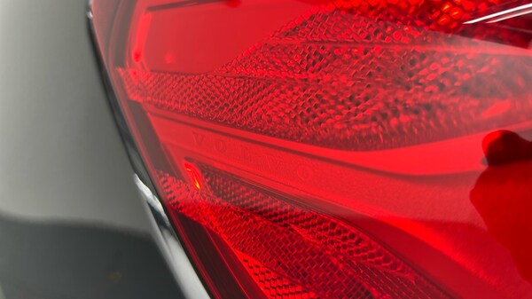 Used Volvo XC40 2025 for sale - 75763963: Photo 39