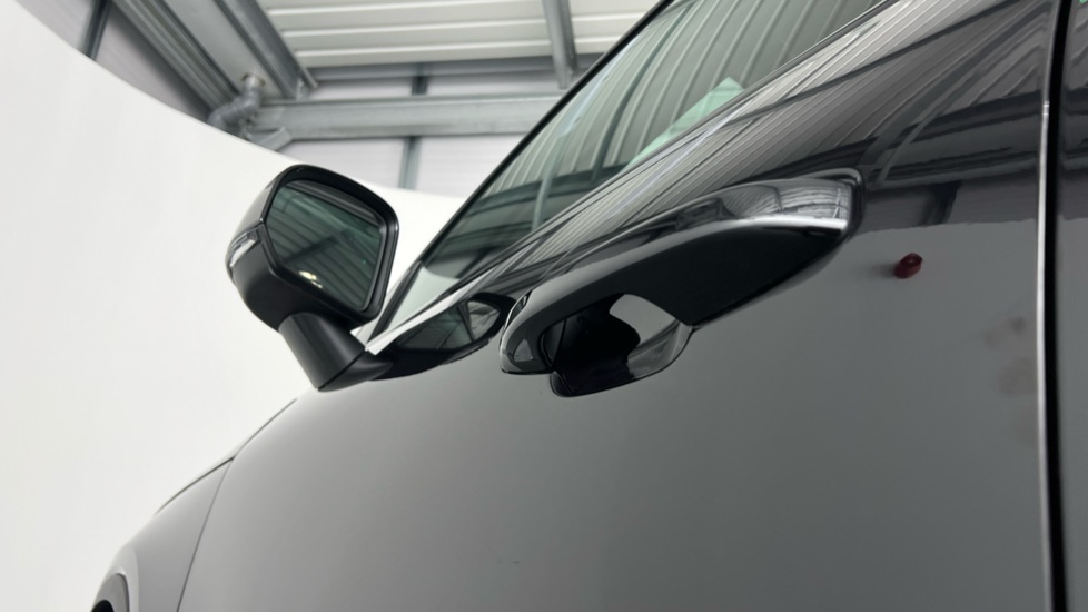 Used Volvo XC40 2025 for sale - 75763963: Photo 40