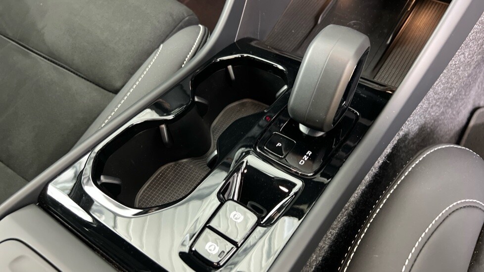 Used Volvo XC40 2025 for sale - 75997054: Photo 23