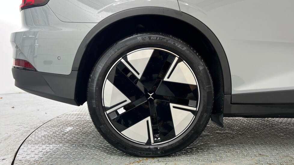 Used Polestar Polestar 2 2025 for sale - 77942016: Photo 27