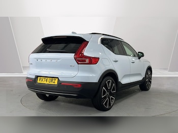 Used Volvo XC40 2025 for sale - 78512960: Photo