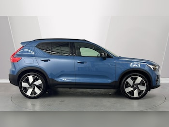 Used Volvo XC40 2023 for sale - 79038113: Photo