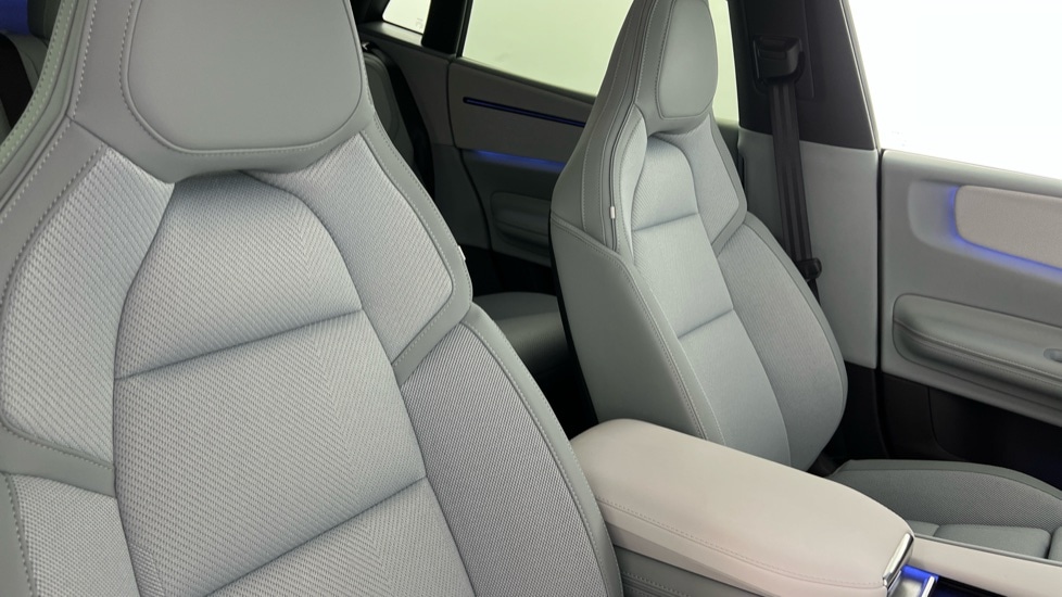 Used Polestar Polestar 4 2025 for sale - 76722135: Photo 18