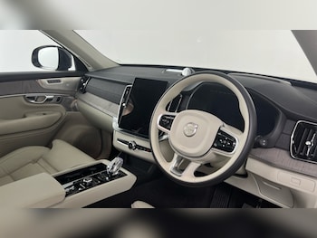 Used Volvo XC90 2025 for sale - 78643590: Photo