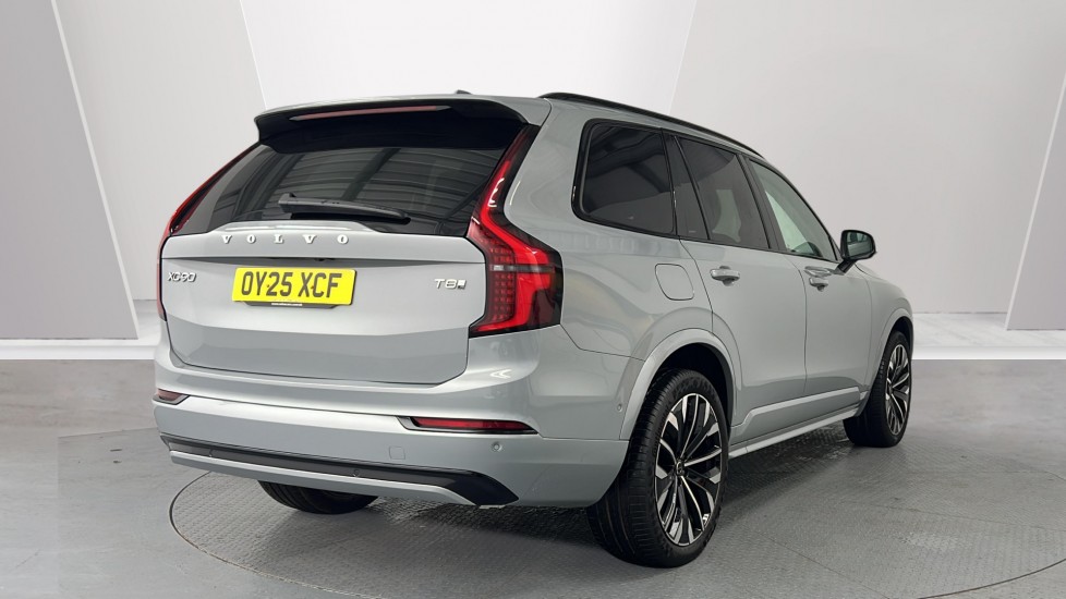 Used Volvo XC90 2025 for sale - 76766276: Photo 2