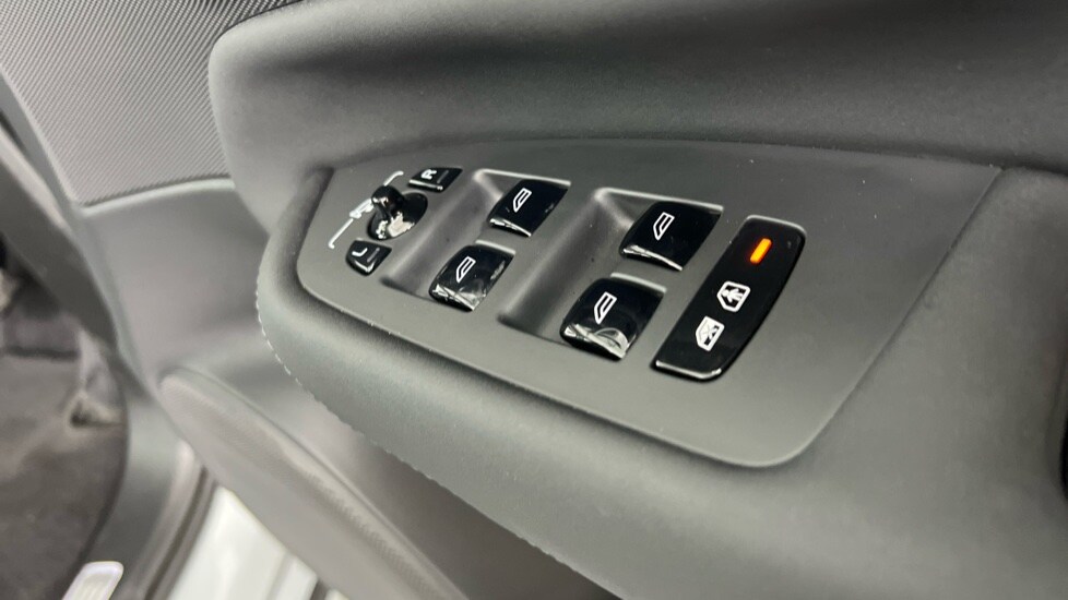Used Volvo XC90 2025 for sale - 76766276: Photo 22