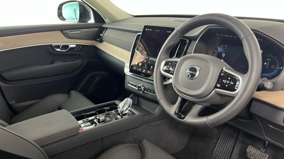Used Volvo XC90 2025 for sale - 76766276: Photo 4