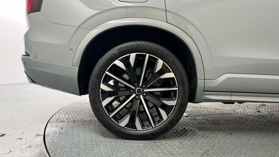 Used Volvo XC90 2025 for sale - 76766276: Photo 9