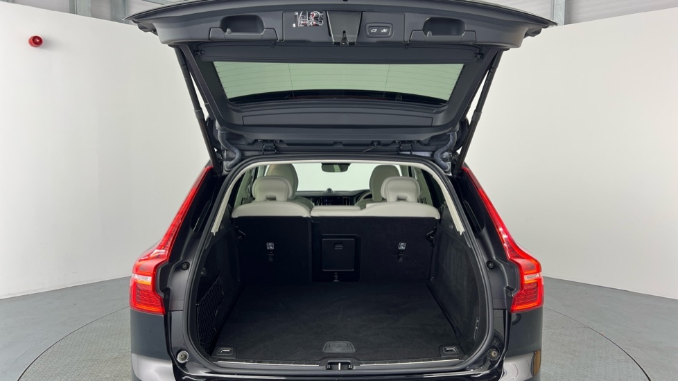 Used Volvo XC60 2020 for sale - 76154604: Photo 13