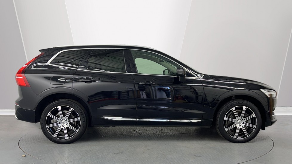 Used Volvo XC60 2020 for sale - 76154604: Photo 3