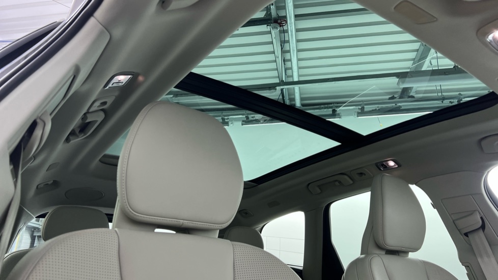 Used Volvo XC60 2020 for sale - 76154604: Photo 30