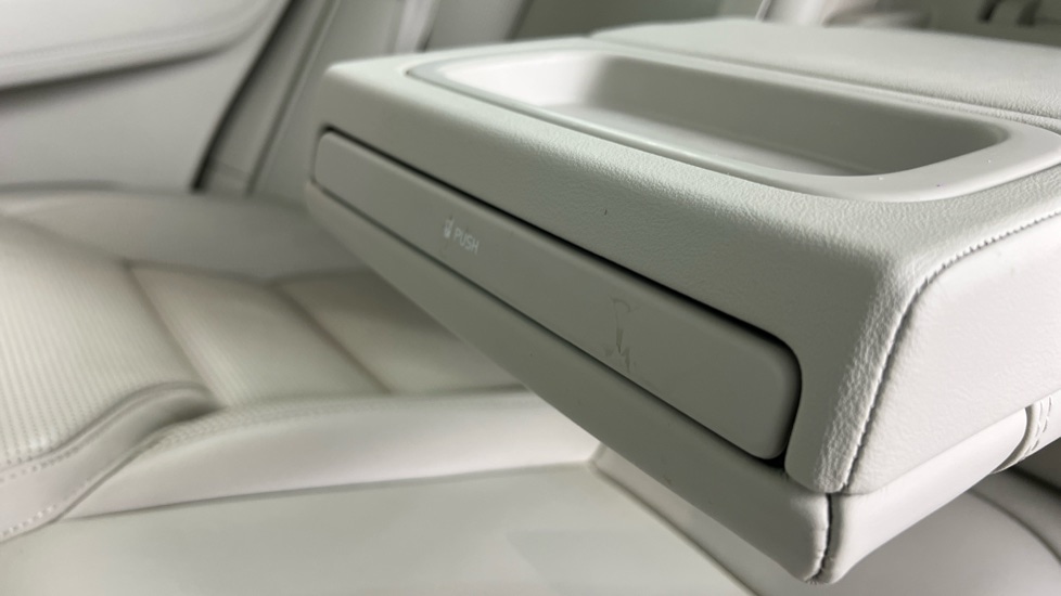 Used Volvo XC60 2020 for sale - 76154604: Photo 40