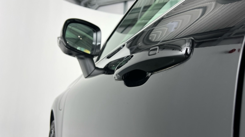 Used Volvo XC60 2020 for sale - 76154604: Photo 41
