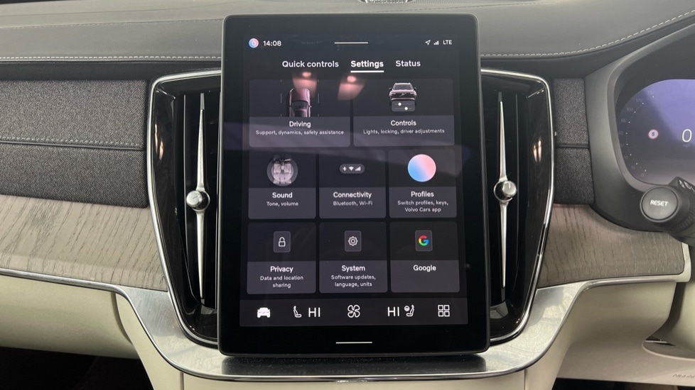 Used Volvo XC90 2025 for sale - 77978992: Photo 16